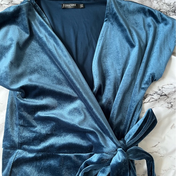 LIKE NEW!! Petite Sized Velvet Wrap Dress - Picture 2 of 2